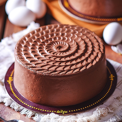 Milky Malt Cupcake – Kababjees Bakers
