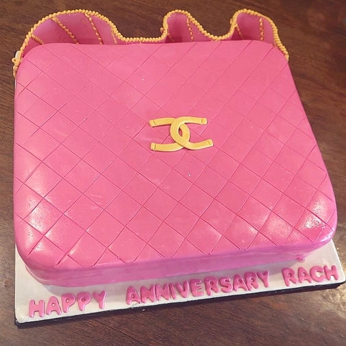 6Lbs Handbag Cake - Kitchen Cuisine