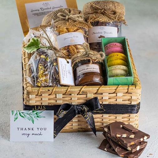 Snackable Hamper